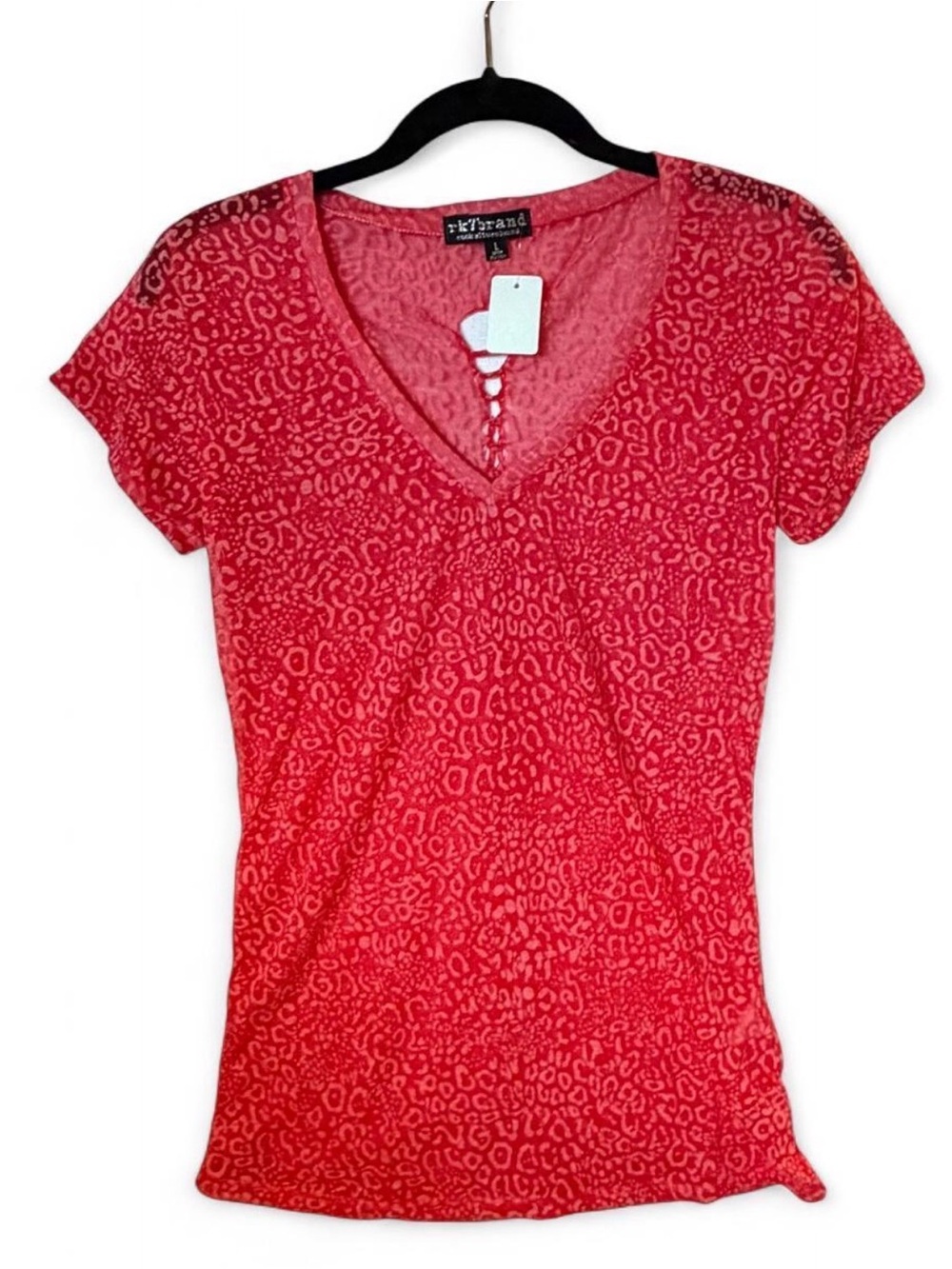 Y2K Vintage RK7 Rockulture Red Leopard-Print V-Neck Short Sleeve Tee L